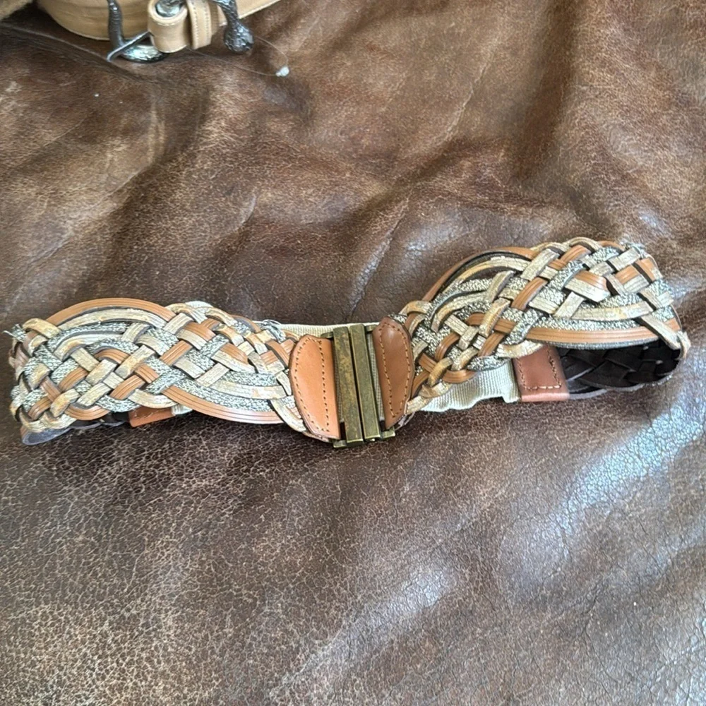 LIVE LOVE LOFT Metallic Leather Weave Waist Belt with elastic